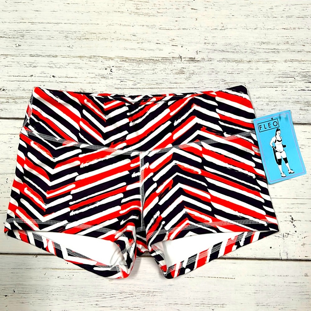 Fleo NWT CrossFit booty shorts
